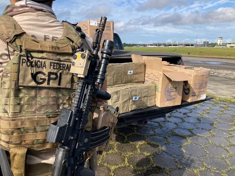 Avião flagrado com quase 300 kg de droga no aeroporto de Belém pertence à igreja