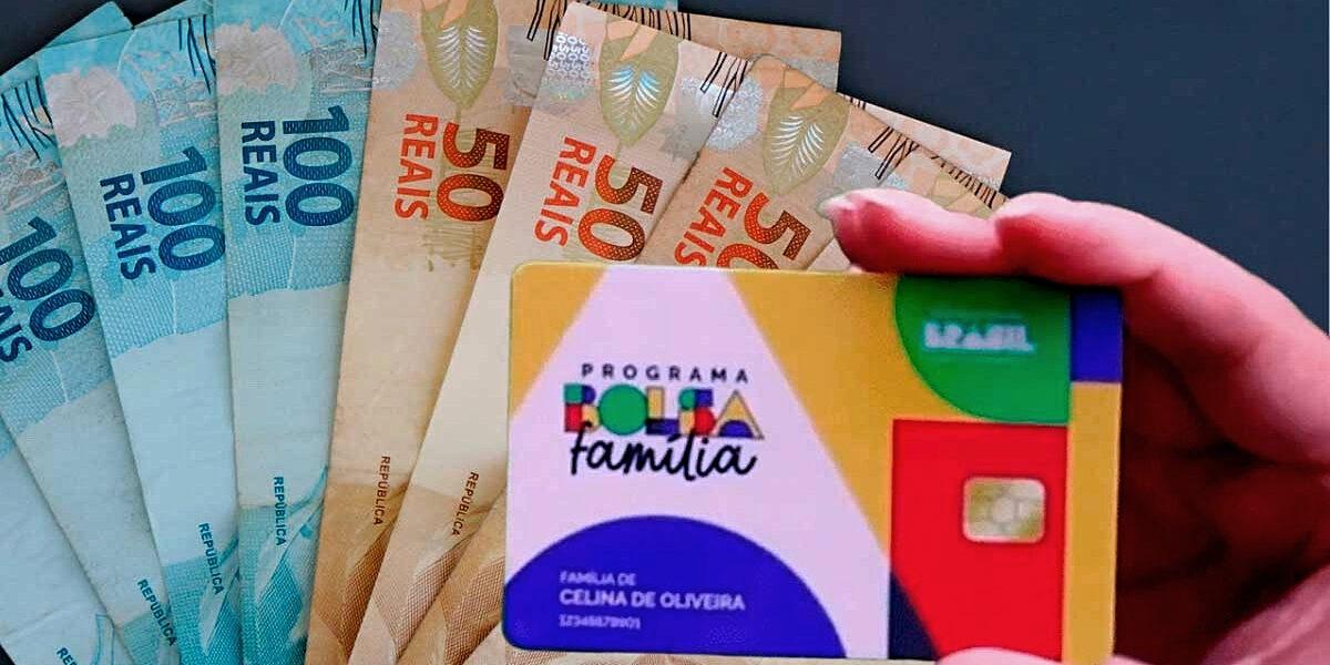 Bolsa Família terá extra de R$ 50 para gestantes e adolescentes neste mês; veja calendário