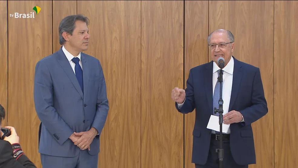 Governo anuncia programa de renegociação de dívidas de até R$ 5 mil