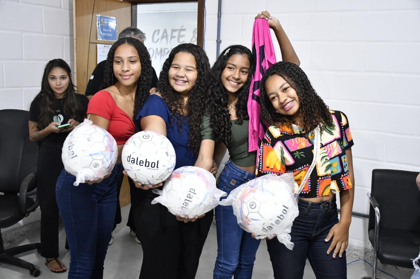 Prefeitura intensifica ações de incentivo ao desenvolvimento do esporte nas comunidades de São Mateus, ES