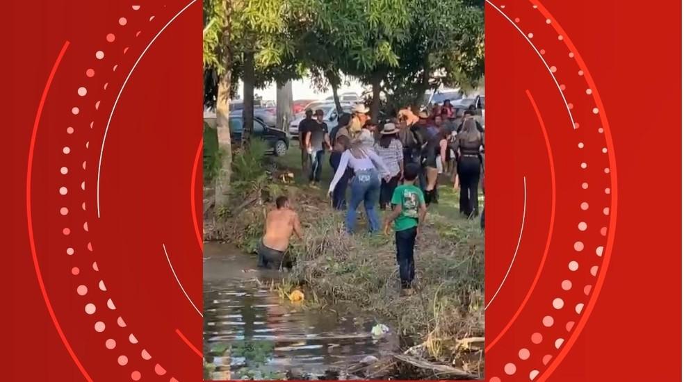 Influencer do ES tem mais de 20% do corpo queimado após explosão de garrafa com álcool em churrasco