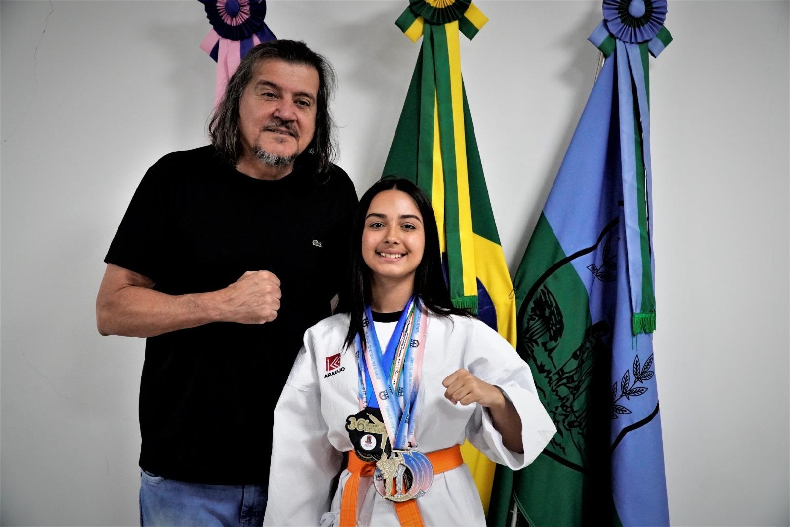 Incentivo da Preffeitura ao esporte dá resultado: Karatê de Nestor Gomes traz nove medalhas para São Mateus, ES