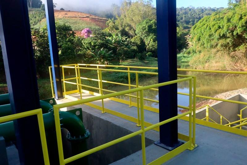 Casagrande inaugura nova Ciretran e obras de saneamento em Santa Maria de Jetibá, ES