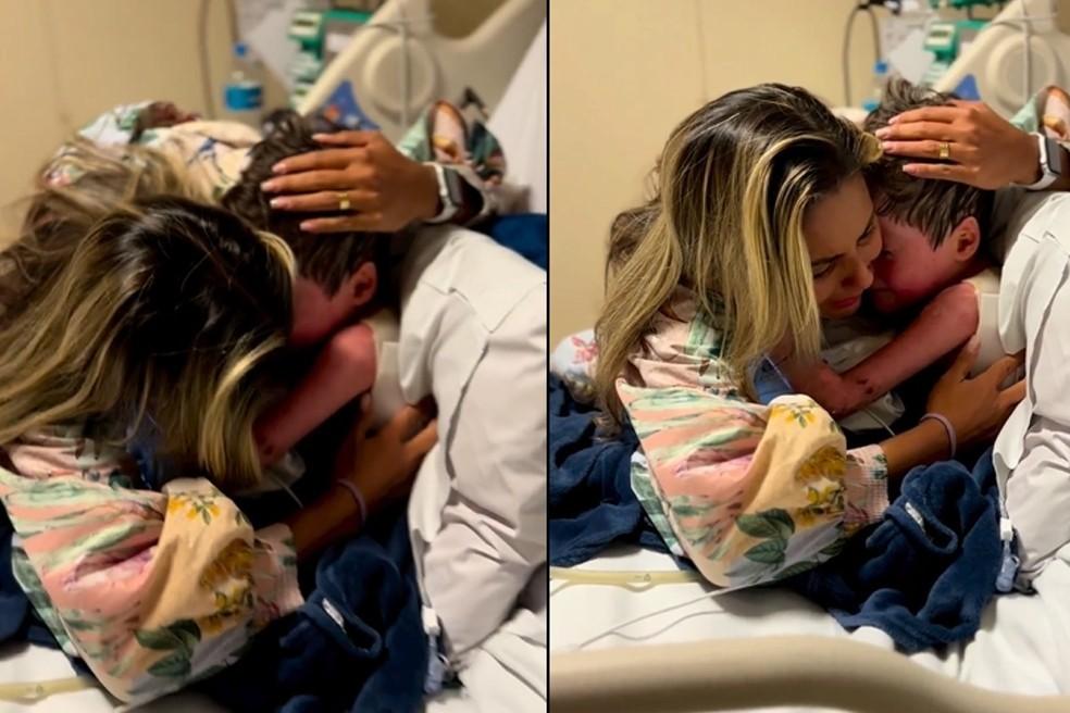 Criança acorda após 16 dias em coma e reencontro com a mãe viraliza na internet