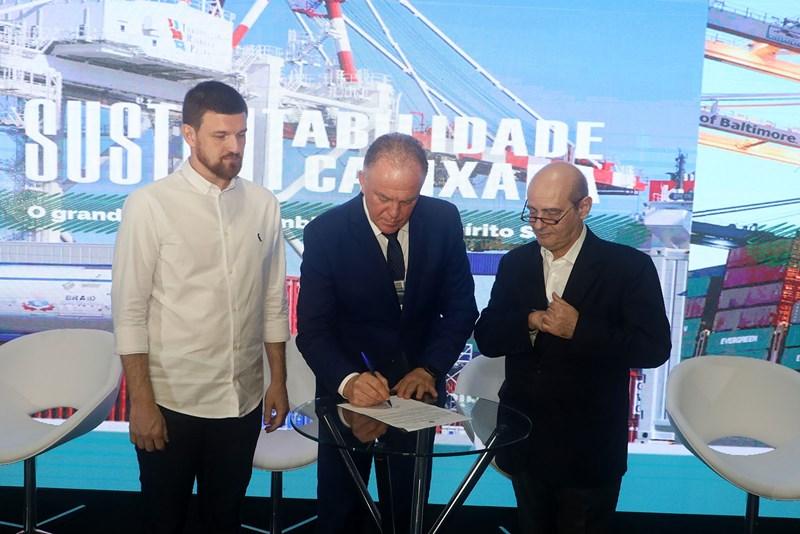 Casagrande participa da abertura de seminário sobre sustentabilidade em Vitória, ES