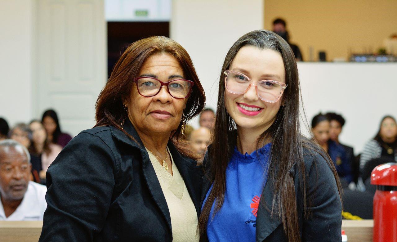 Na Tribuna Livre, coordenadora diocesana mostra trabalho da Cáritas em São Mateus, ES