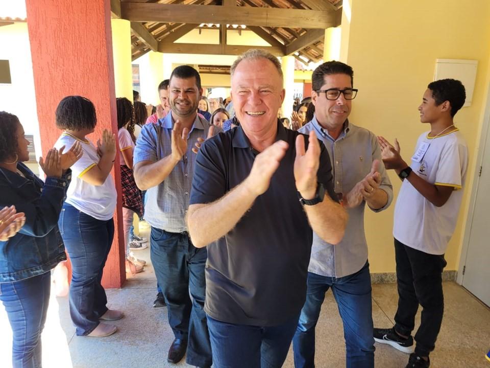 Governador Renato Casagrande entrega obras e anuncia novas ações em Conceição da Barra, ES