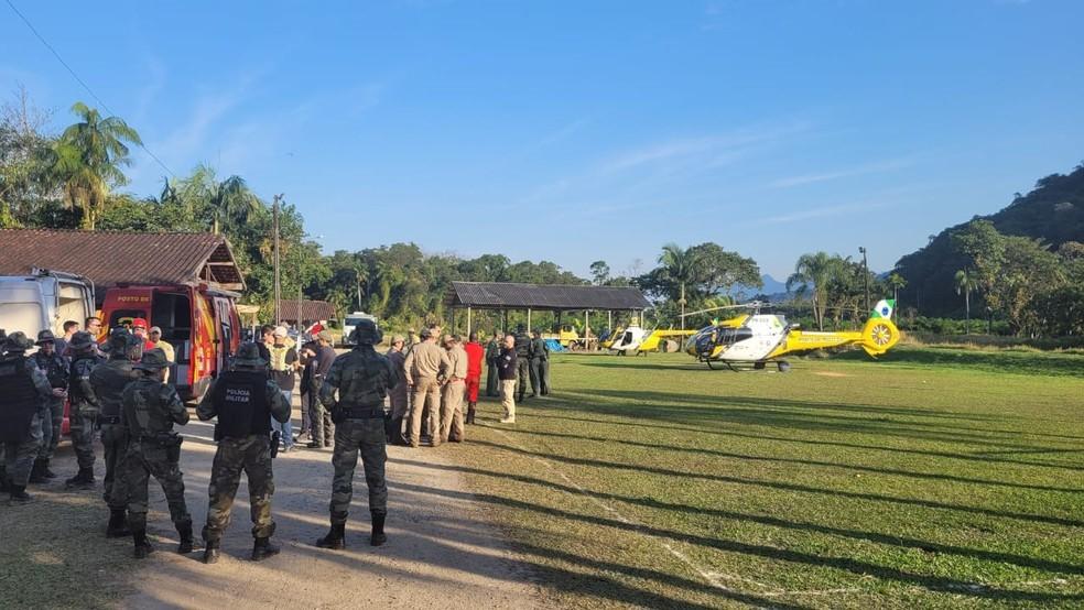 FAB encontra avião que desapareceu na Serra do Mar, no Paraná; governador confirma três mortes