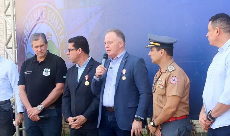 Corpo de Bombeiros Militar recebe 49 novas caminhonetes