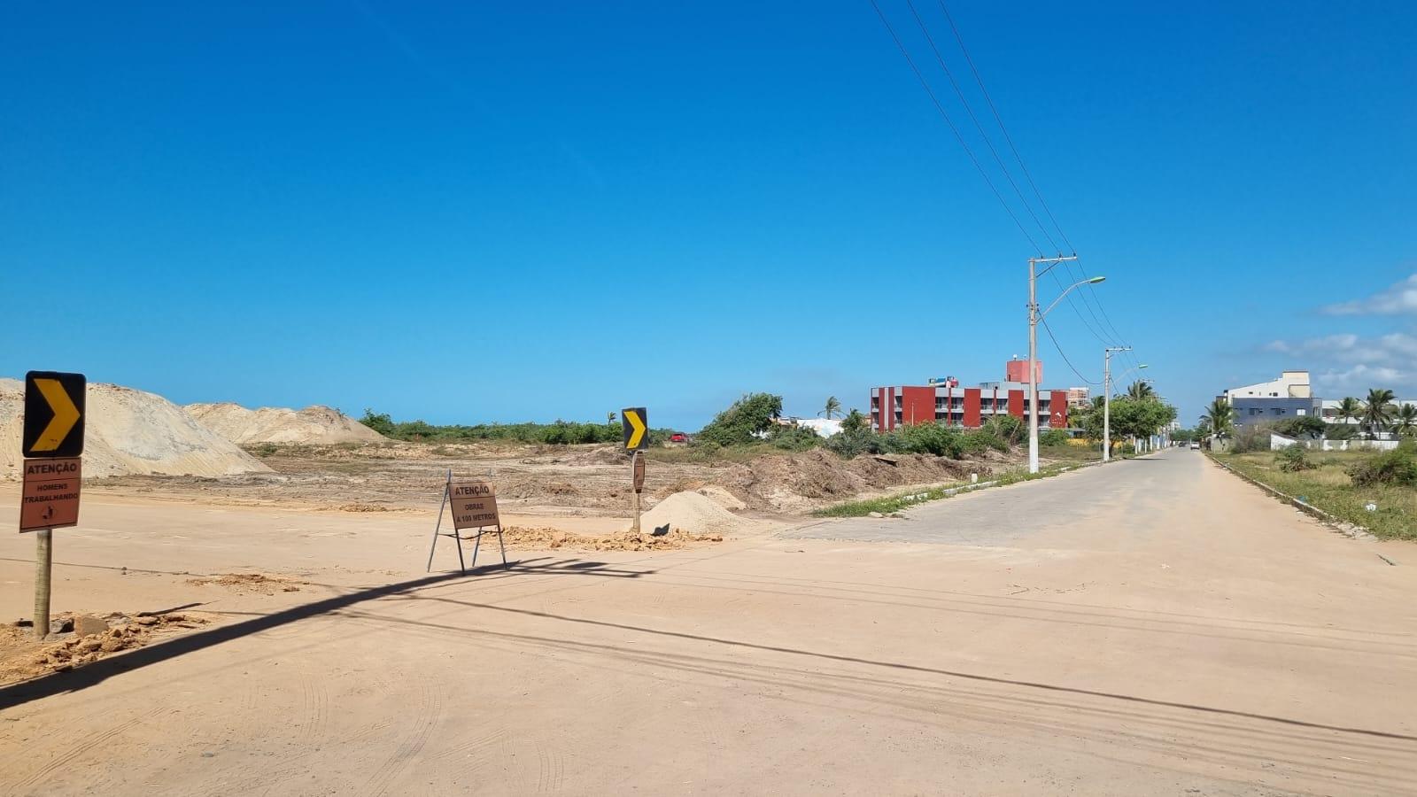Com a Avenida Oceano Atlântico em obras, Prefeitura cria rota alternativa para não prejudicar o trânsito em Guriri, São Mateus, ES