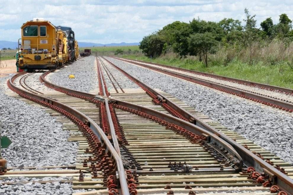 Casagrande vai tratar de ferrovias no ES com ministro dos Transportes