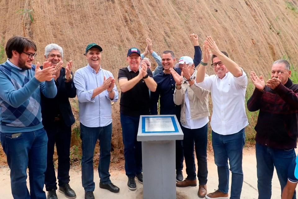 Casagrande inaugura pavimentação da Rodovia Castelo x Muniz Freire, no ES