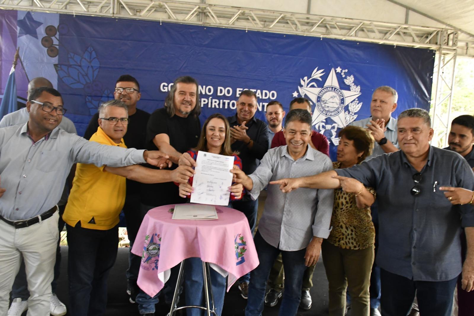 Parceria Prefeitura de São Mateus-Governo do ES: R$ 8 milhões em calçamento para comunidades em Barra Nova Norte