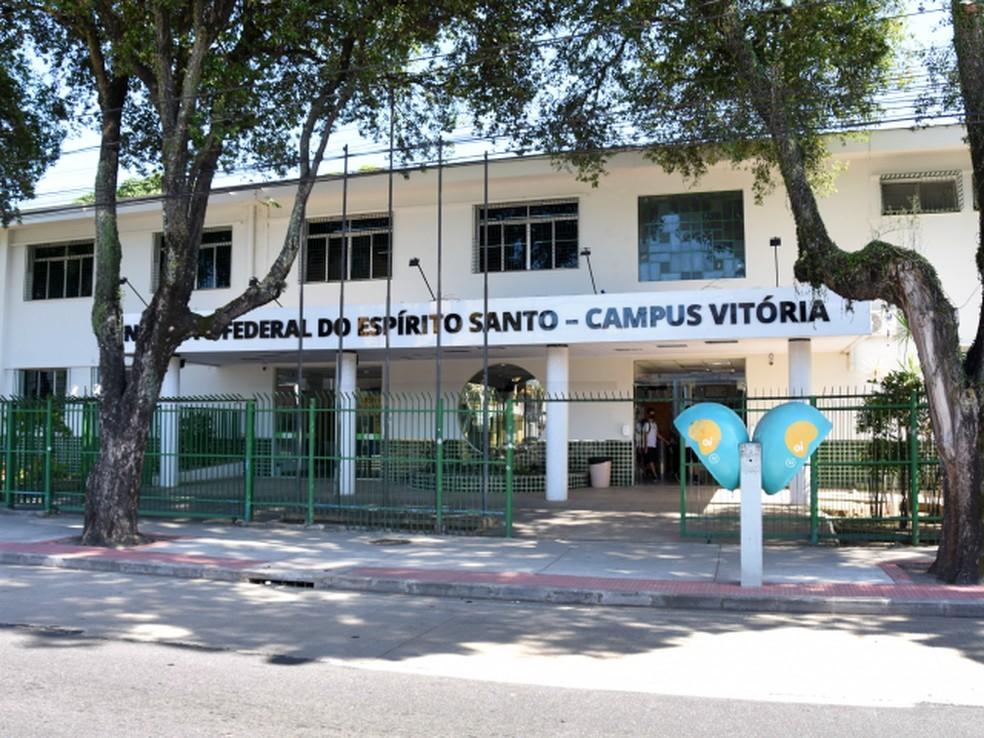 Quase 4 mil vagas em cursos técnicos estão abertas no Ifes; saiba como se inscrever