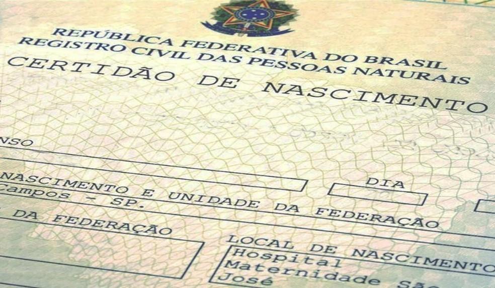 Mais de 2,1 mil crianças são registradas sem o nome do pai no ES; no Brasil, número passa de 108 mil