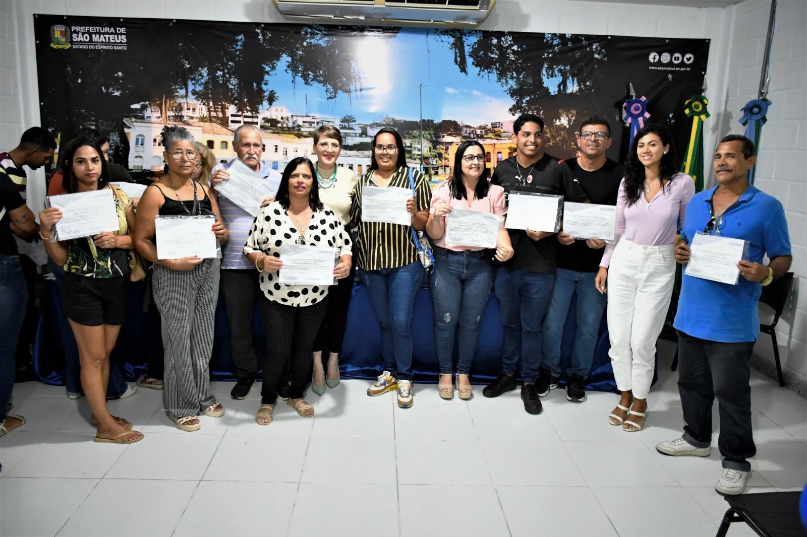 Para quem mais precisa: 108 novos profissionais qualificados em São Mateus no ES para o mercado de trabalho