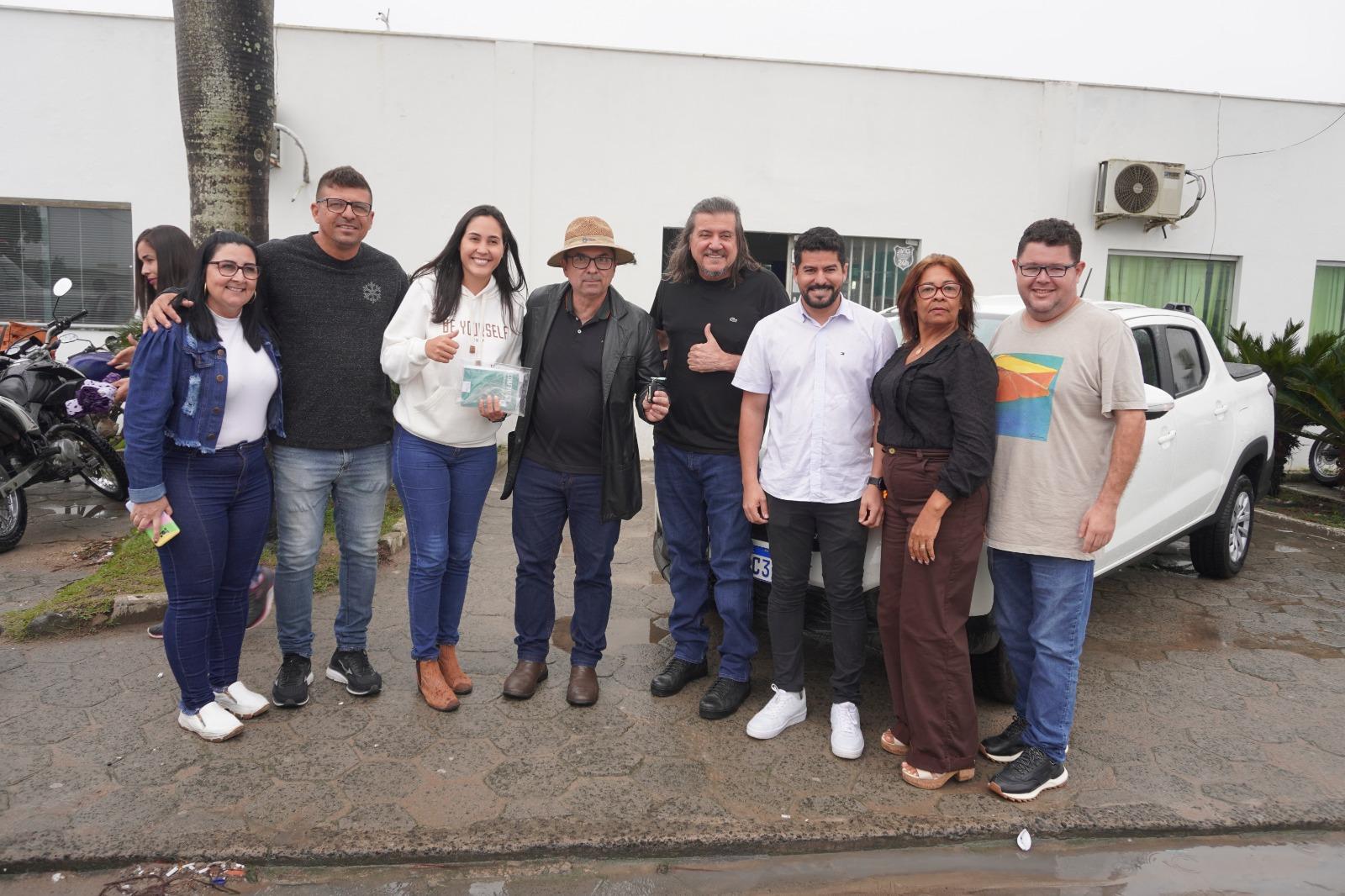 Prefeitura de São Mateus no ES, disponibiliza veículo para a ADERI