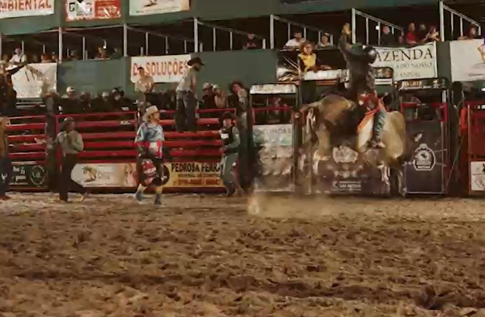 Exposama 2023 celebra a magia do rodeio em São Mateus, ES: Seguuuuraaaa peão!