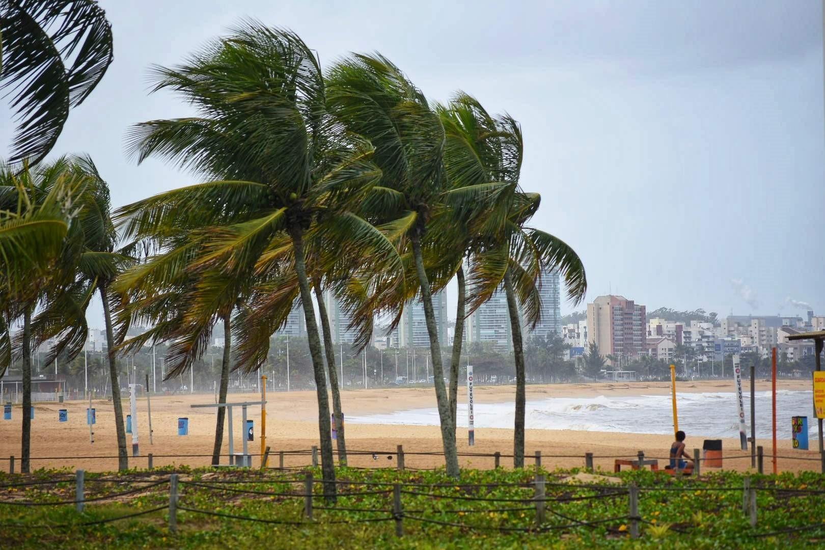 Marinha emite alerta para ventos de até 61 km/h no ES; veja previsão do tempo