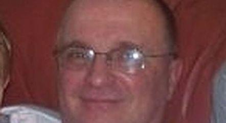 Homem é 'assado' vivo e morre após ficar preso em forno industrial