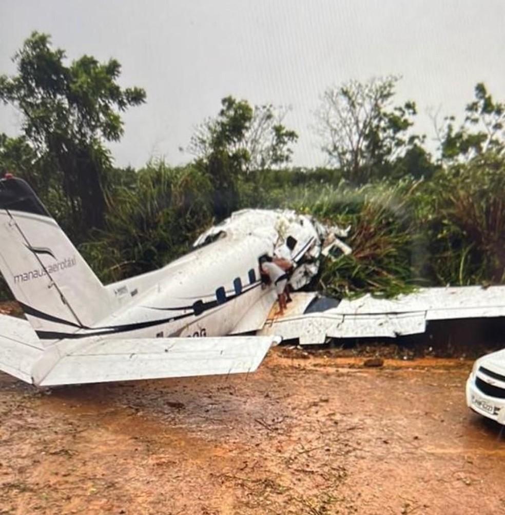 Avião cai no Amazonas e mata 14 pessoas, diz Defesa Civil