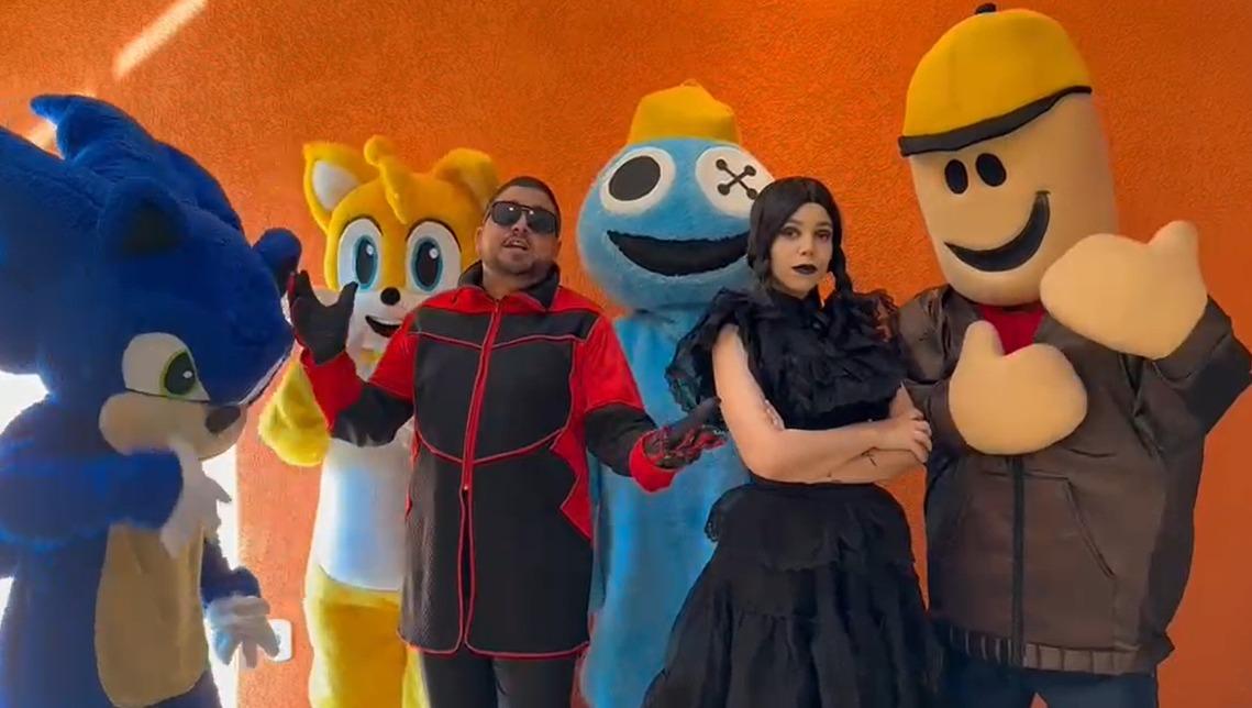 Na tarde de domingo, a ExpoSama é das crianças: no palco, Ooblox Rainbow Friends e Wwandinha, em São Mateus, ES