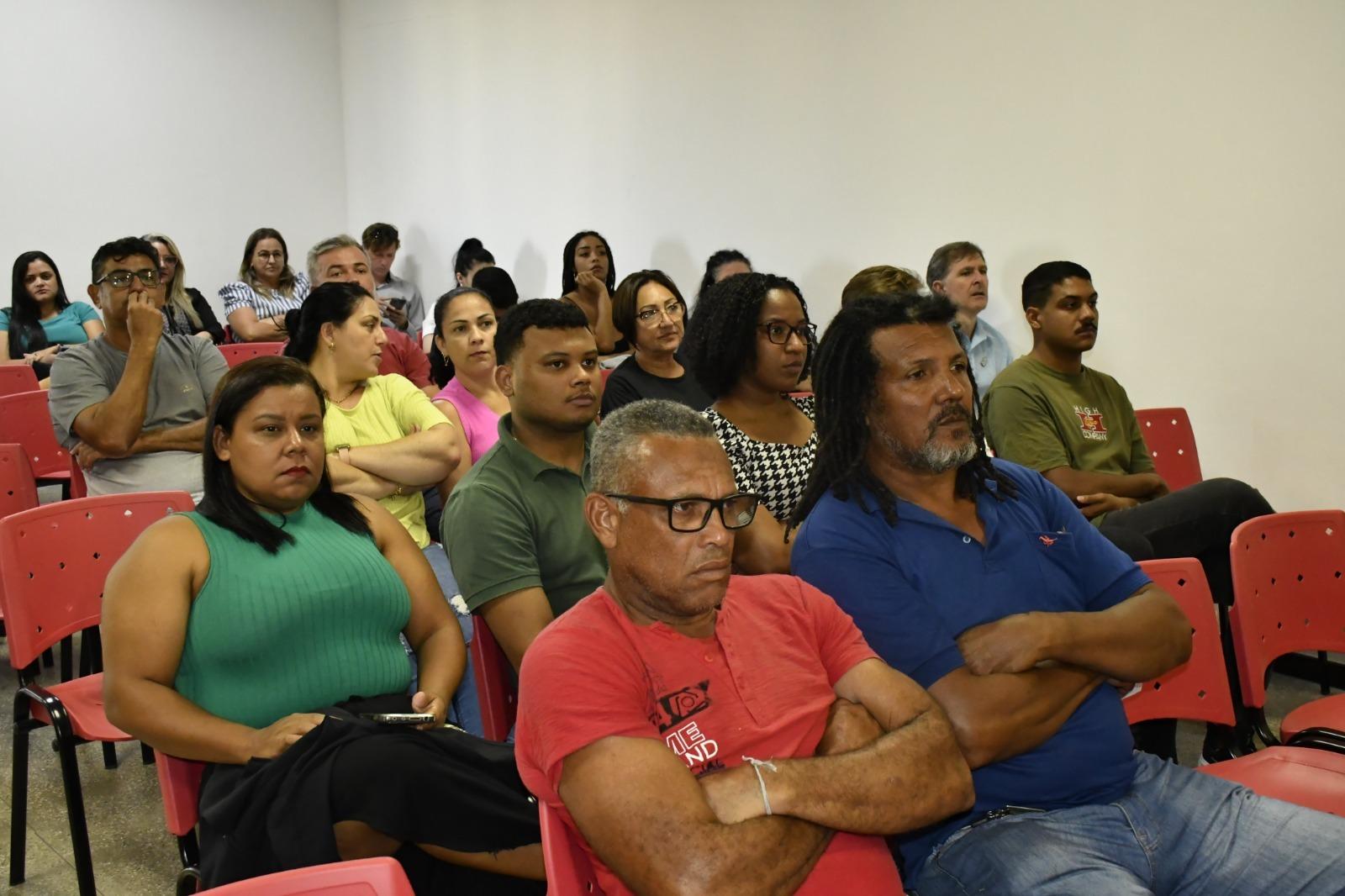 Apresentação de Projeto da LOA 2024, em audiência pública, foi a segunda oportunidade para acolher sugestões populares, em São Mateus, ES