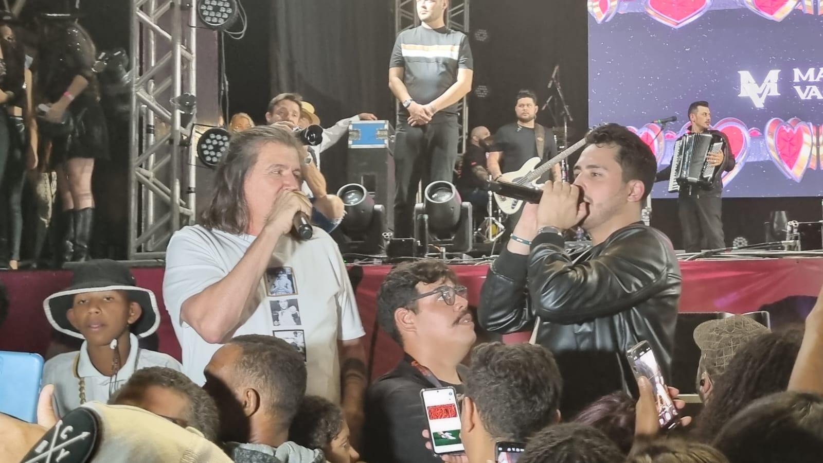 Com direito a duetos, e muito mais, Matheus Vargas, Eduardo Costa e Daniel Santana ditam o ritmo no segundo dia da Exposama, em São Mateus, ES