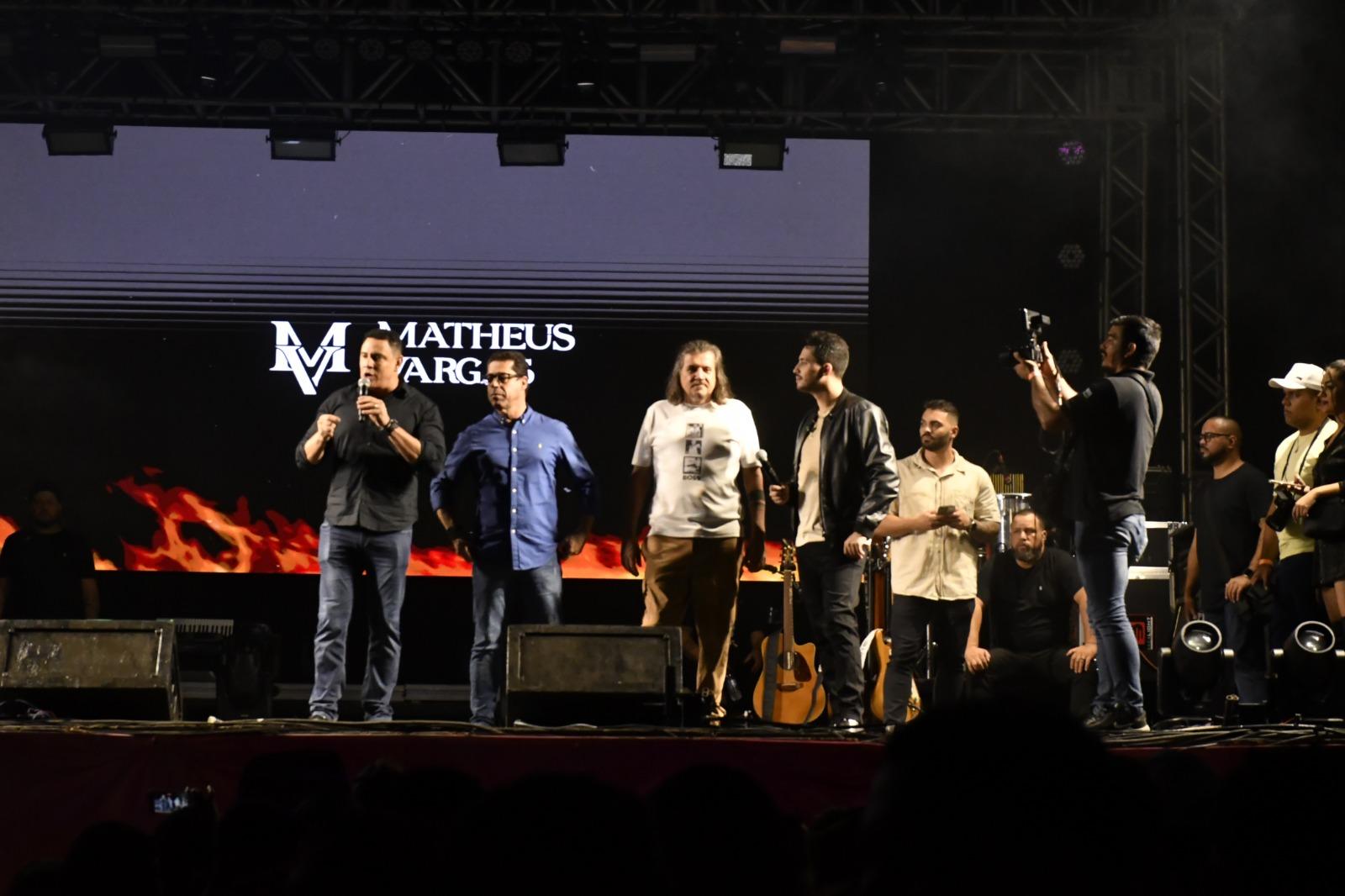 Na Exposama, deputados Da Vitória e Marcelo Santos reforçam luta pelo curso de medicina em São Mateus, ES