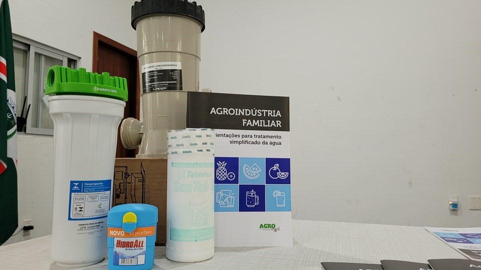 Secretaria da Agricultura entrega kits para tratamento de água nas agroindústrias familiares