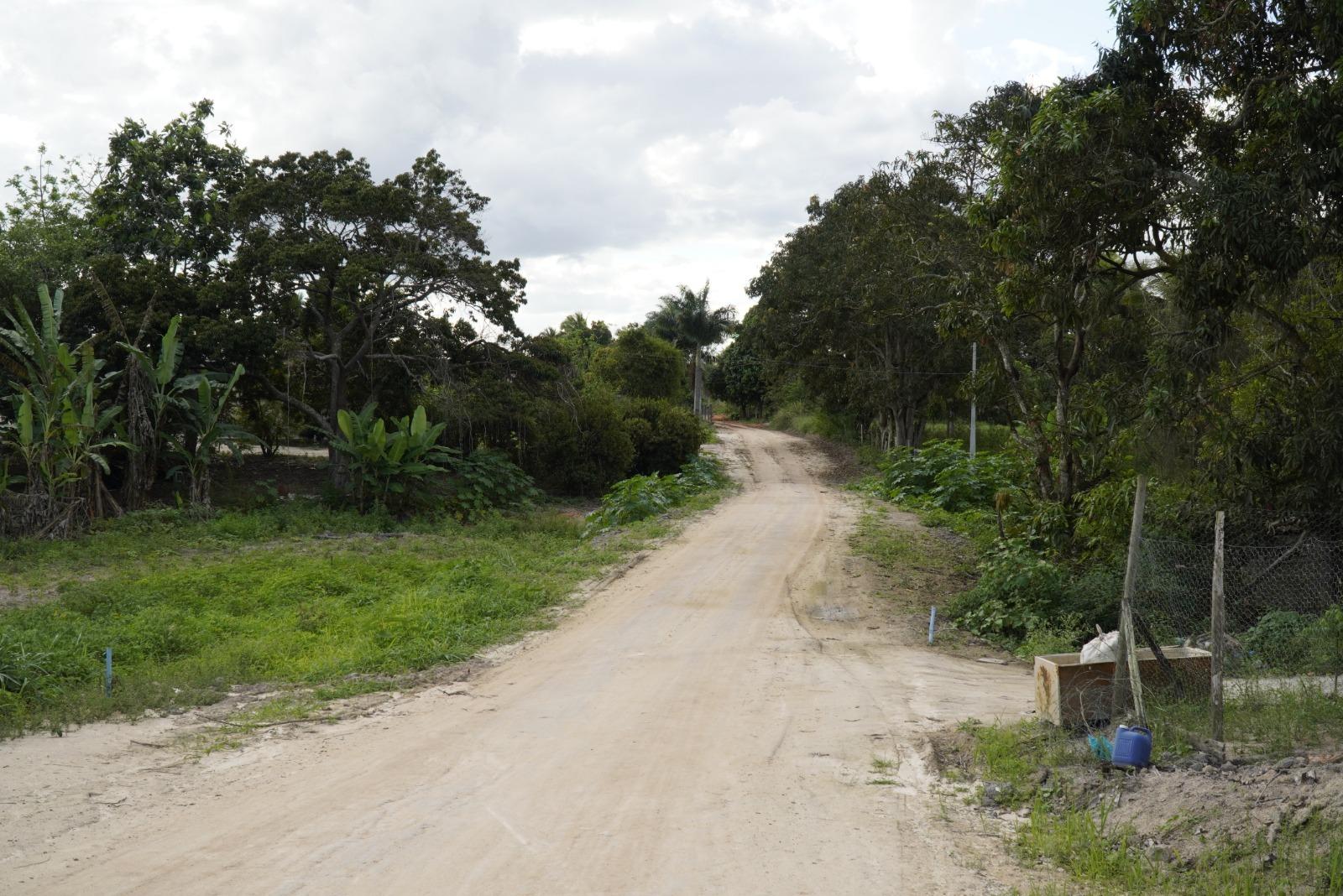 Prefeitura em ação: revitalização de estradas rurais faz a diferença para os agricultores de São Mateus, no ES