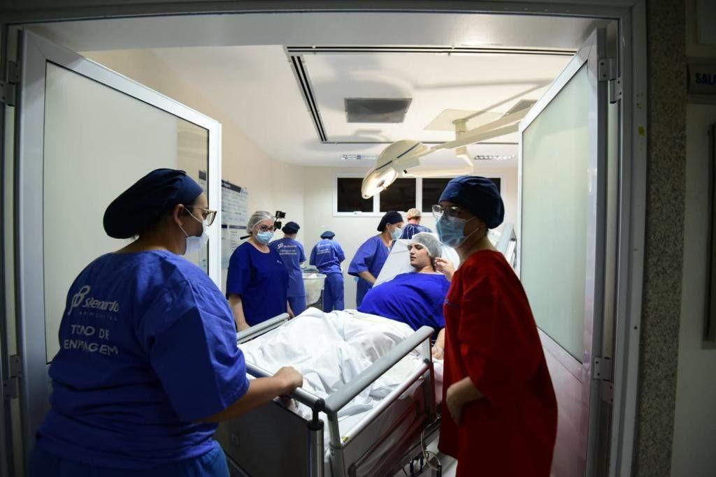 Mãe de sêxtuplos dá à luz em hospital de Colatina, ES