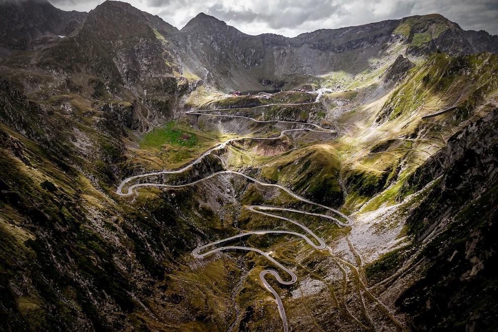 As 7 estradas mais bonitas do mundo para uma viagem de carro inesquecível