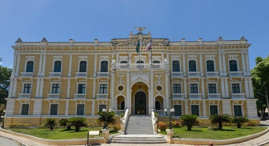 Governo do ES anuncia pagamento de abono salarial em dezembro Governo do ES anuncia pagamento de abono salarial em dezembro