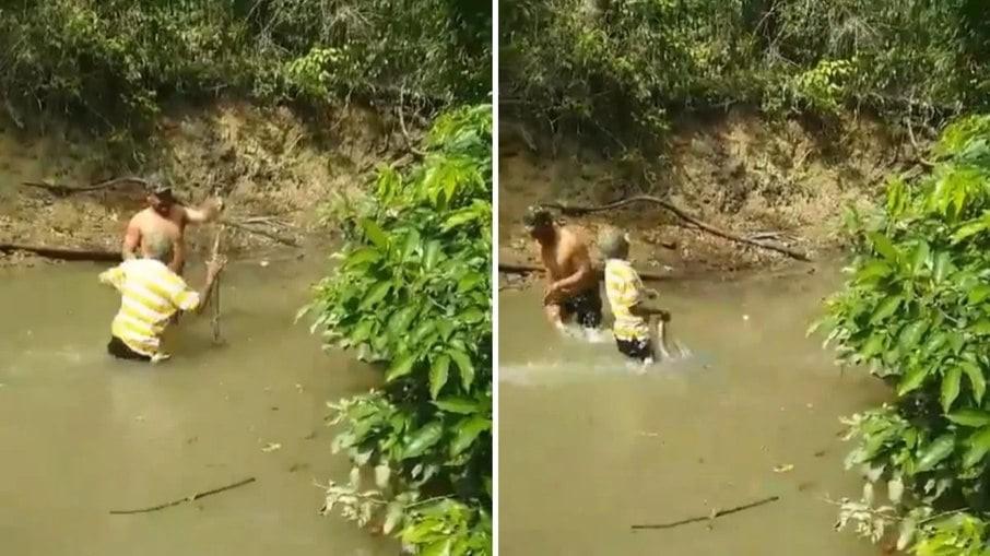 Pescador segura peixe-elétrico e fica paralisado após choque e é salvo por amigo