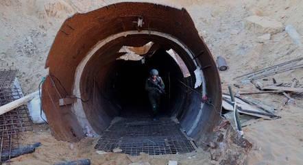 Israel destrói estrutura de túneis de terroristas do Hamas no norte de Gaza e acha cinco corpos de reféns