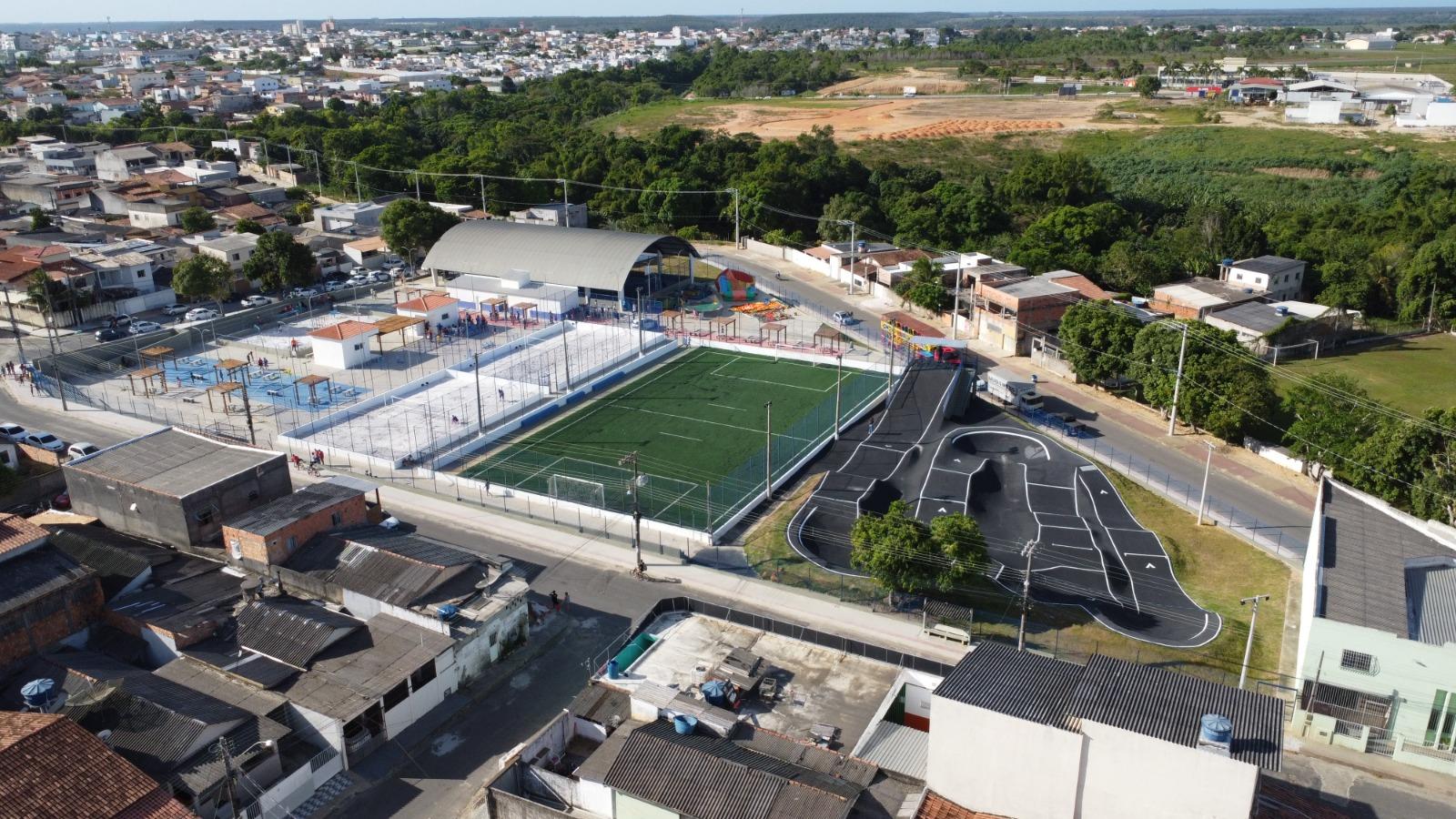 Daniel Santana inaugura, na Cohab, em São Mateus, um dos maiores complexos de esporte e lazer do Norte do ES Daniel Santana inaugura, na Cohab, em São Mateus, um dos maiores complexos de esporte e lazer do Norte do ES
