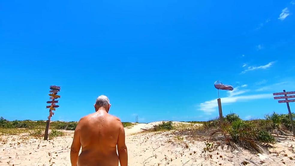 Conheça e saiba as regras da única praia de naturismo do ES