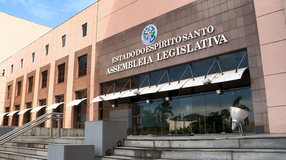 Deputados do ES decidem soltar Capitão Assumção, preso por descumprir medidas cautelares do STF Deputados do ES decidem soltar Capitão Assumção, preso por descumprir medidas cautelares do STF