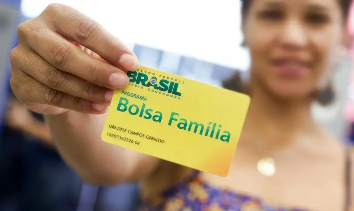 Caixa paga Bolsa Família a beneficiários com NIS de final 6 nesta sexta-feira (22)