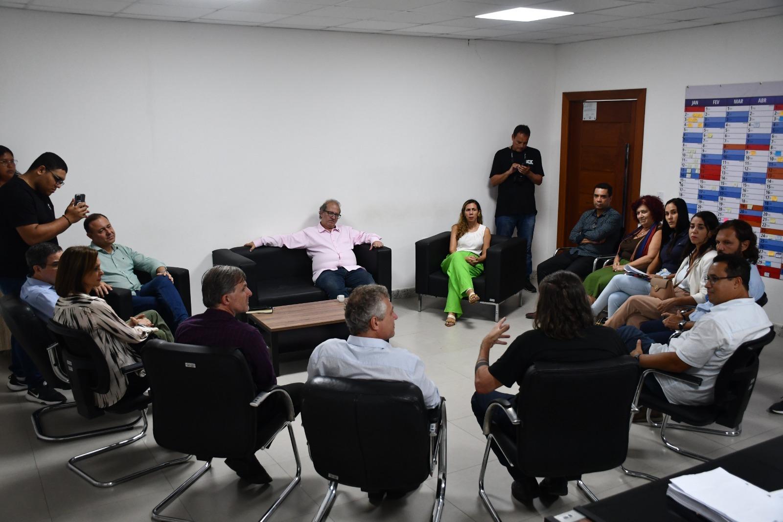 Implantação do curso de medicina avança em São Mateus, no ES: Equipe do Ministério da Educação realiza visita técnica no município Implantação do curso de medicina avança em São Mateus, no ES: Equipe do Ministério da Educação realiza visita técnica no município