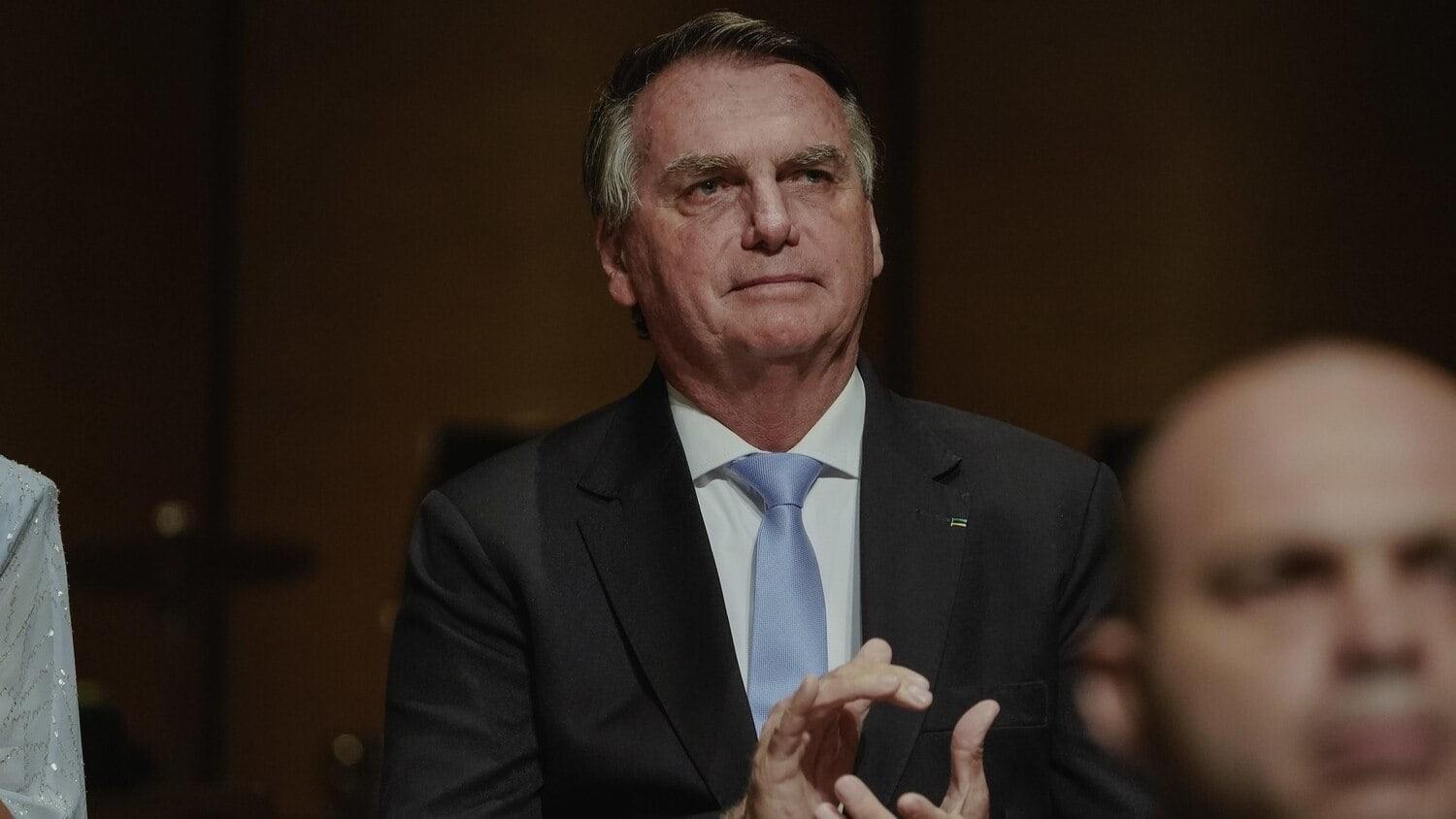 PGR diz ao STF que não houve tentativa de asilo de Bolsonaro na embaixada da Hungria