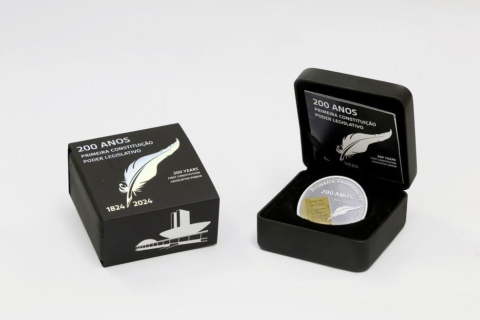 Banco Central lança moeda em comemoração aos 200 anos da 1ª Constituição do Brasil Banco Central lança moeda em comemoração aos 200 anos da 1ª Constituição do Brasil