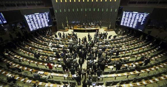 Parlamentares da oposição reagem a Lula e prometem derrubar veto a projeto das ‘saidinhas’