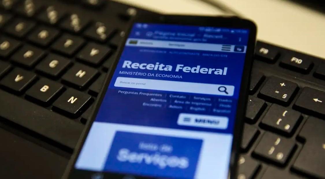 Senado aprova isenção do IR para quem ganha até dois salários mínimos Senado aprova isenção do IR para quem ganha até dois salários mínimos