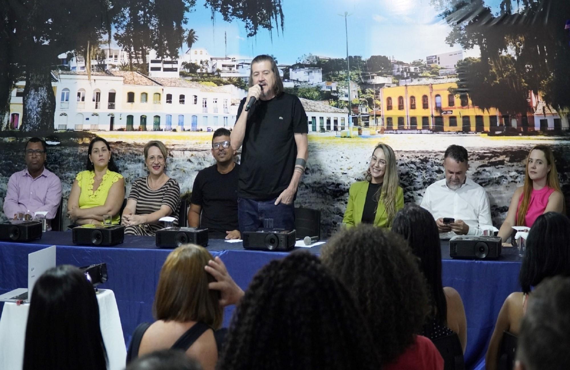 Rumo à excelência na Educação: Prefeitura São Mateus, no ES, efetiva prática pedagógica específica e moderniza recursos didáticos Rumo à excelência na Educação: Prefeitura São Mateus, no ES, efetiva prática pedagógica específica e moderniza recursos didáticos