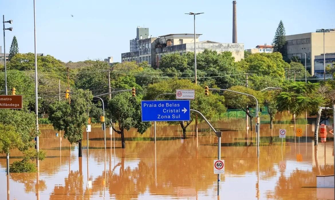 Inundações no Rio Grande do Sul já provocaram prejuízo de R$ 6,3 bilhões, diz CNM