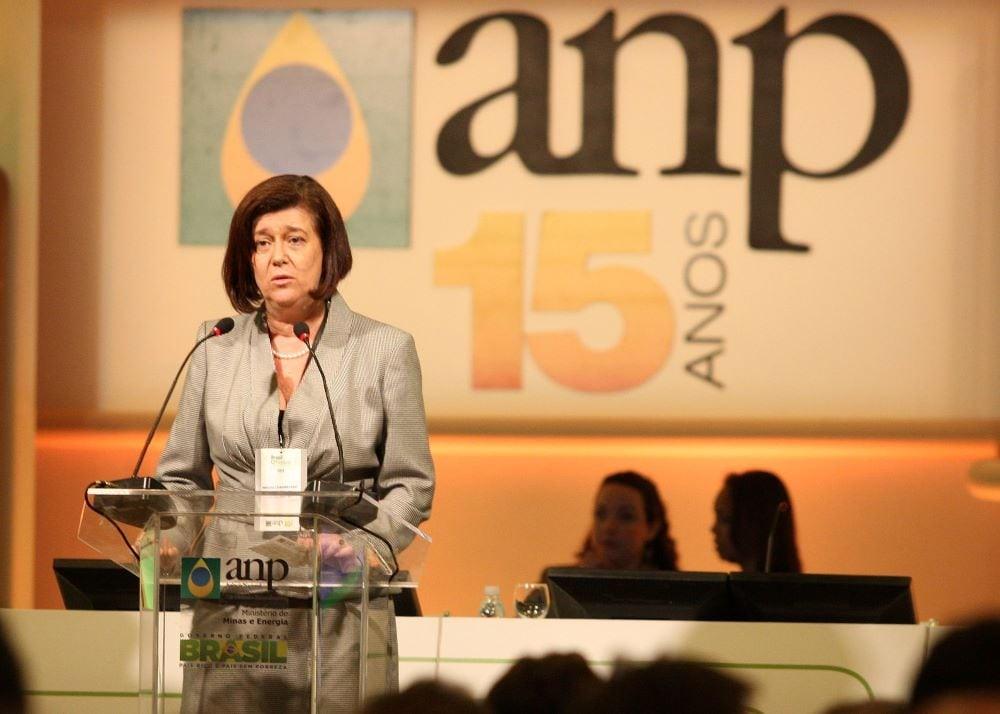 Lula demite Jean Paul Prates da presidência da Petrobras e indica Magda Chambriard Lula demite Jean Paul Prates da presidência da Petrobras e indica Magda Chambriard