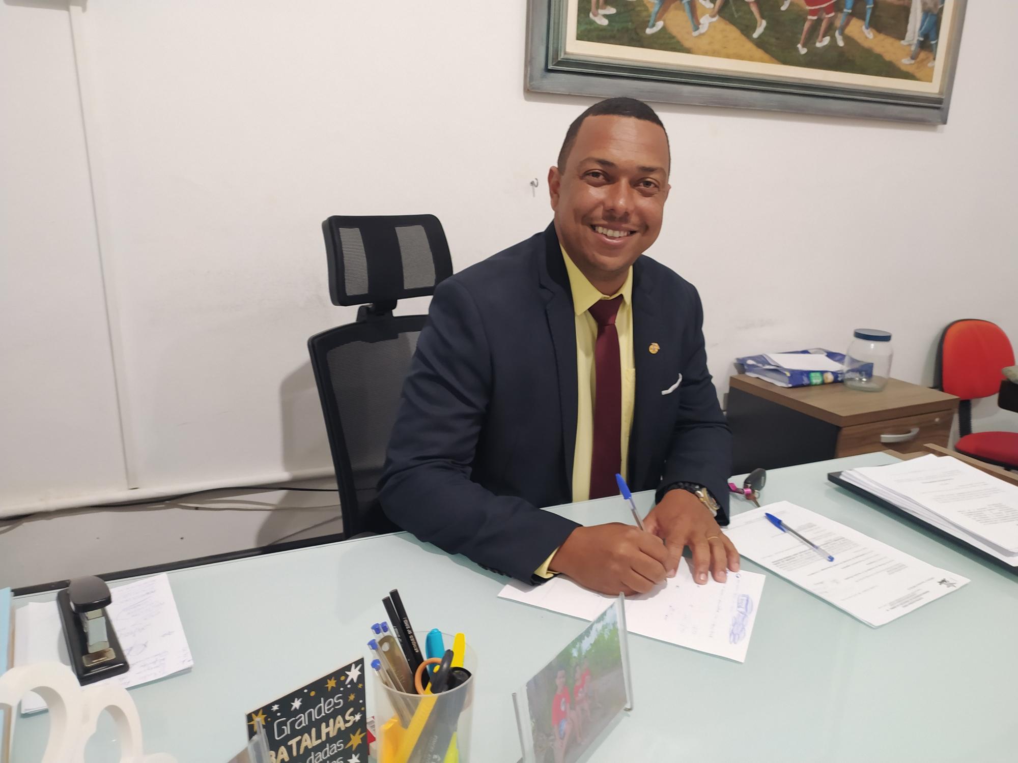 Câmara de Conceição da Barra, no ES, aprova Moção de Pesar pela perda da Sra. Lurdes Jesus de Oliveira Câmara de Conceição da Barra, no ES, aprova Moção de Pesar pela perda da Sra. Lurdes Jesus de Oliveira