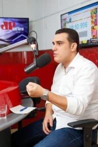 Disputa em Colatina: “Eu posso sim ser candidato”, diz Sergio Meneguelli Disputa em Colatina: “Eu posso sim ser candidato”, diz Sergio Meneguelli